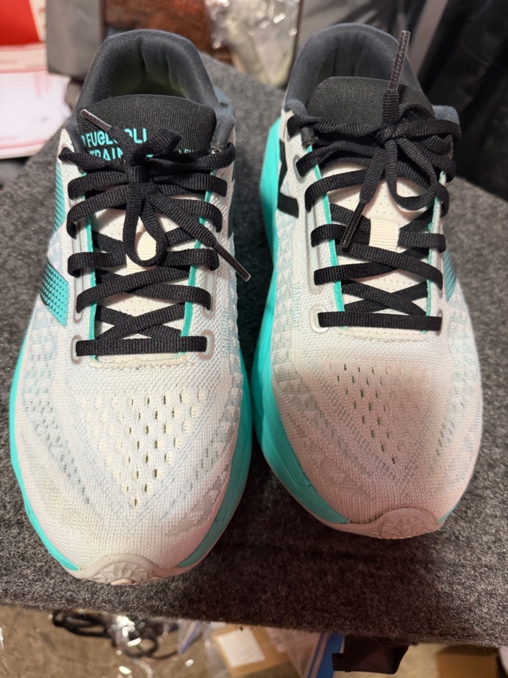 New Balance Fuelcell Rebel v4 (Mens 7 Woman's 8.5)  In Great Used Condition